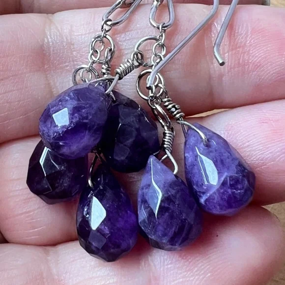 VINTAGE STERLING SILVER PURPLE AMETHYST DANGLE DROP EARRINGS 925 STERLING SILVER